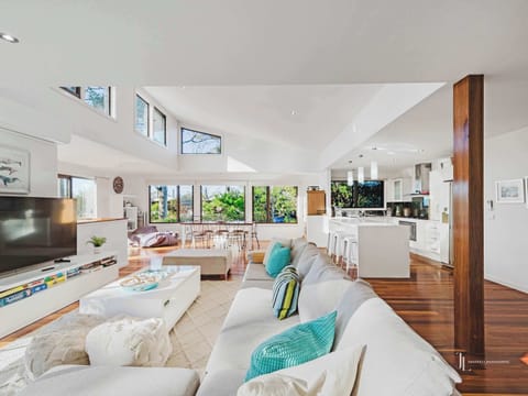 Open Plan Living Upstairs