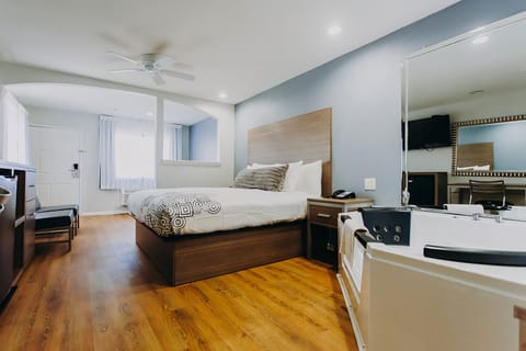 Bedroom. Interior and views may vary based on location and availability.