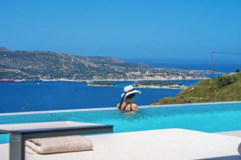 Perched in an elevated position overlooking the endless blue of the Cretan Sea, Creticum Mare Villa is a contemporary six-bedroom retreat designed for elevated Mediterranean living.