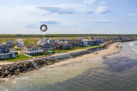 Welcome to 22 Gold Ribbon Drive on Crescent Beach