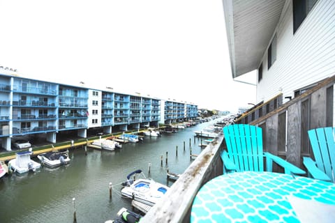 BALCONY-VIEW
