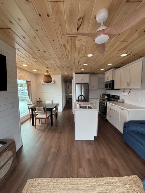 Full state-of-the-art Kitchen