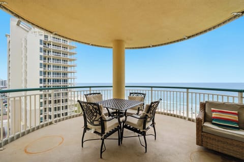Welcome to Beach Colony East 7B!