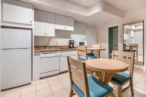 Cook easy meals and gather around the cozy dining table.