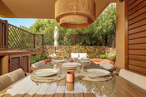 Dining Arena