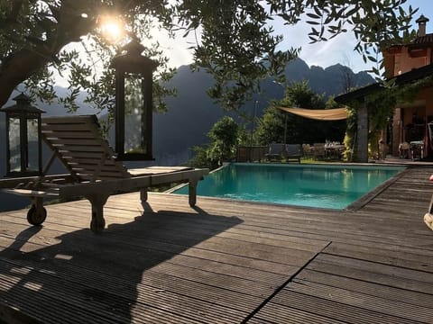 Relaxen am Pool
