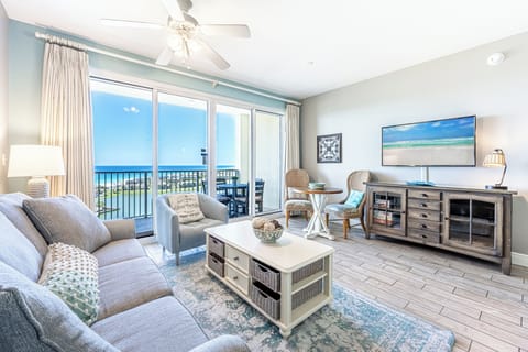 Living Area with Gulf View
