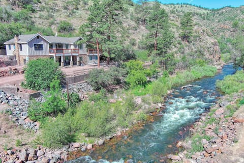 Lyons Riverside Retreat