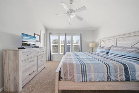 Bedroom with a king bed 