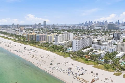 Beachfront location near the sand and ocean.