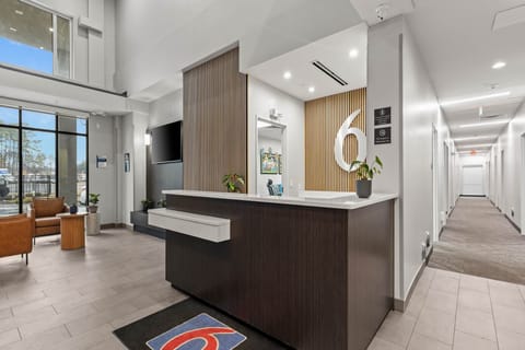 Entrance / Reception