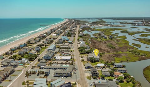 615-E N New River Dr (Coral Cabana [Int Ext Aerials]) - watermarked-57