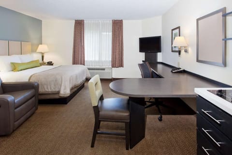 Bedroom. Interior and views may vary based on location and availability