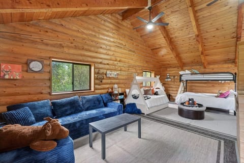 26-web-or-mls-Marcy Curr 1158 Snake River Rd 026