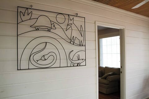 Screen porch art