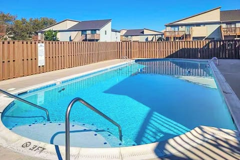 Ocean City Vacation Rental | 2BR | 2BA | 864 Sq Ft