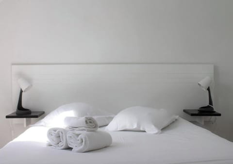 Bedroom. Interior and views may vary based on location and availability.