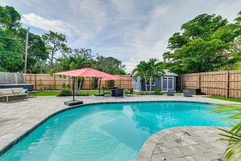 Pool | In-Ground Design & Patio Umbrella | Privacy Fence & Lounge Seating