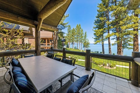 Dine outdoors on your private covered deck while soaking in breathtaking lake and forest views—perfect for morning coffee or sunset dinners with friends and family.