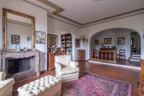 Autumn, Living Room, Spring, Summer