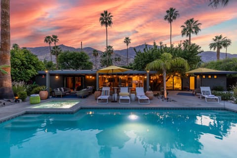 A luxurious 3 bed, 3 bath home located in Palm Springs, CA featuring a private pool, spa, office, and entertainers backyard.