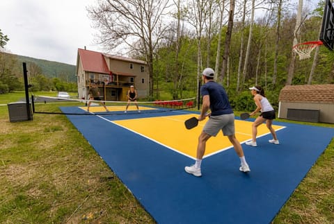 Sport court