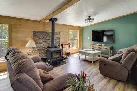 Tenstrike Vacation Rental | 3BR | 3BA | 2,400 Sq Ft