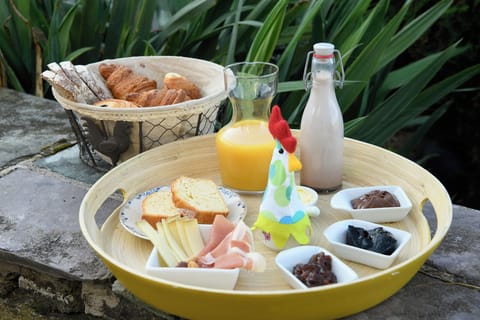 Breakfast meal