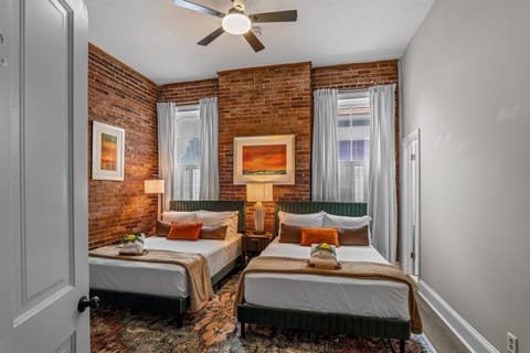 1st floor studio with private living room