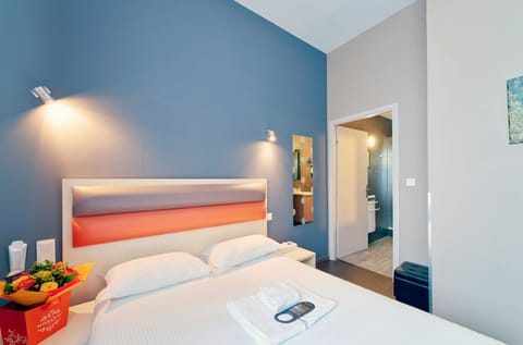 Double bed