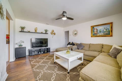 Riverside Vacation Rental | 3BR | 1.5BA | 1,500 Sq Ft