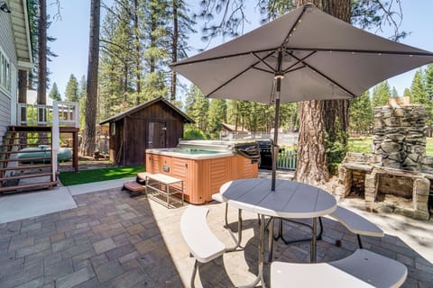 Calpine Vacation Rental | 2BR | 2BA | 1,000 Sq Ft