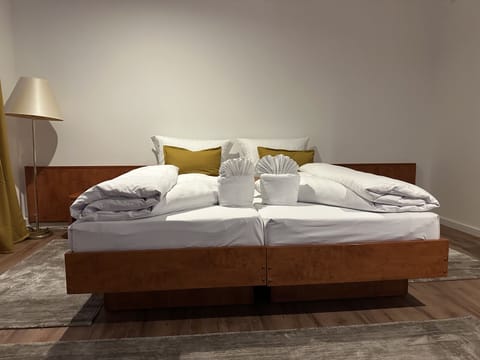 Double bed or 3 singles
