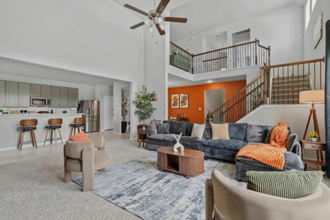[Living Room] imagine yourself relaxing in an open concept space with good conversation, a glass of wine, friends....-