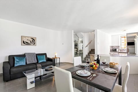 Living and dining room