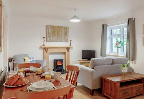 Cottage living room 