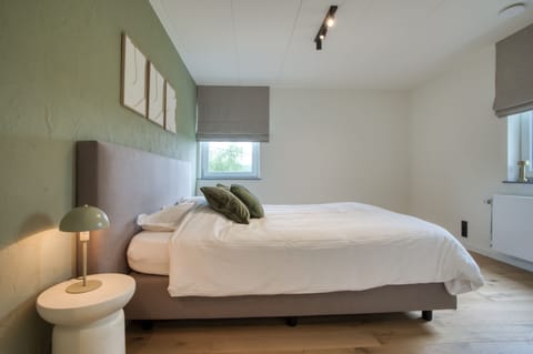 Double bed