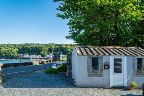 The Brook Nook - Studio - Dale (28974)