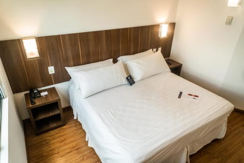 Bedroom. Interior and views may vary based on location and availability.