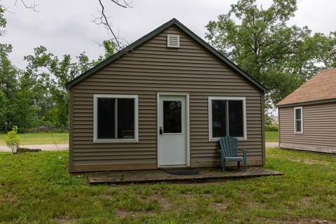 Cabin 15-9