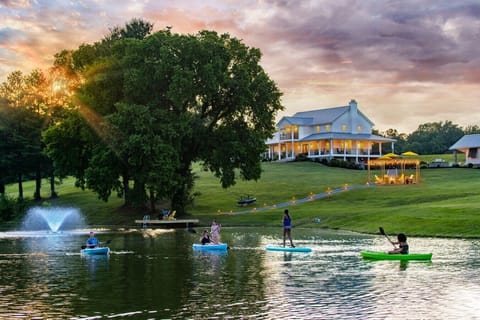 Private Lake w/ Kayaks & Paddle Boards on 28 Acres!