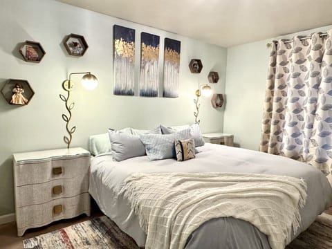 King Bedroom