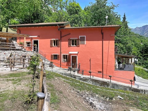 Resort, Swimming Pool, Estate, Shade, Landscaping, Eco Hotel, Hotel, Villa