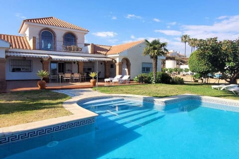 Holiday Home Swimming Pool
