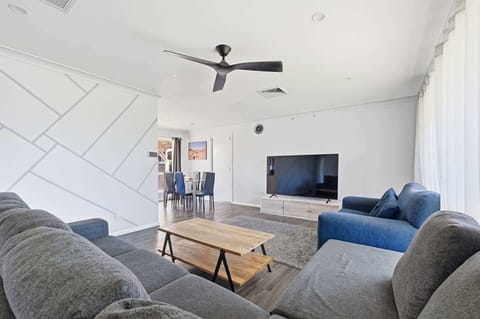 Canterbury House | Firepit Retreat Near Mall