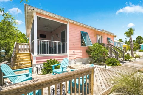 Rookery III 7029 - Coral Cabana