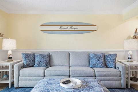 Cozy Up in Comfort: Your Perfect Living Room Awaits