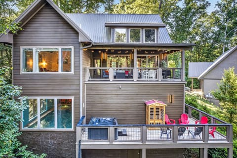 Unwind in a spacious mountain retreat designed for connection and comfort.