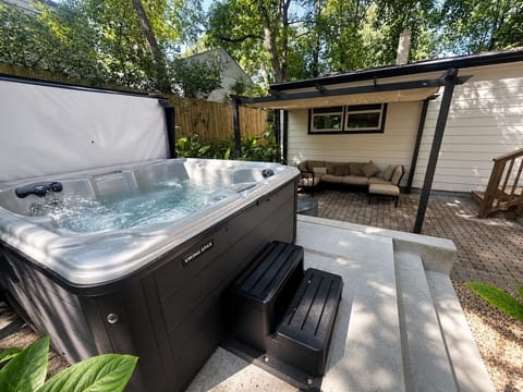 Warning: this hot tub may cause you to lose track of time.