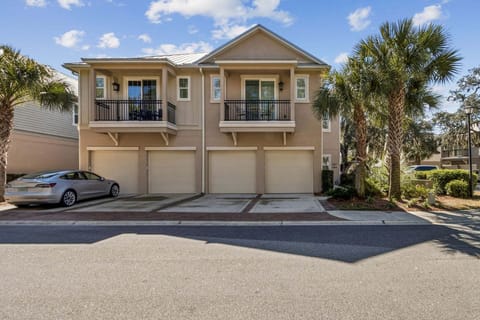 Parking/Driveway